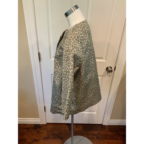 Lafayette 148 New York Animal Print Jacket W/Asymmetrical Front - Picture 4 of 6